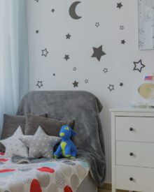 Tapety dla chłopców – najlepsze trendy i wzory